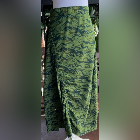 Elaine Kim camo silk drawstring maxi skirt - Picture 2 of 7